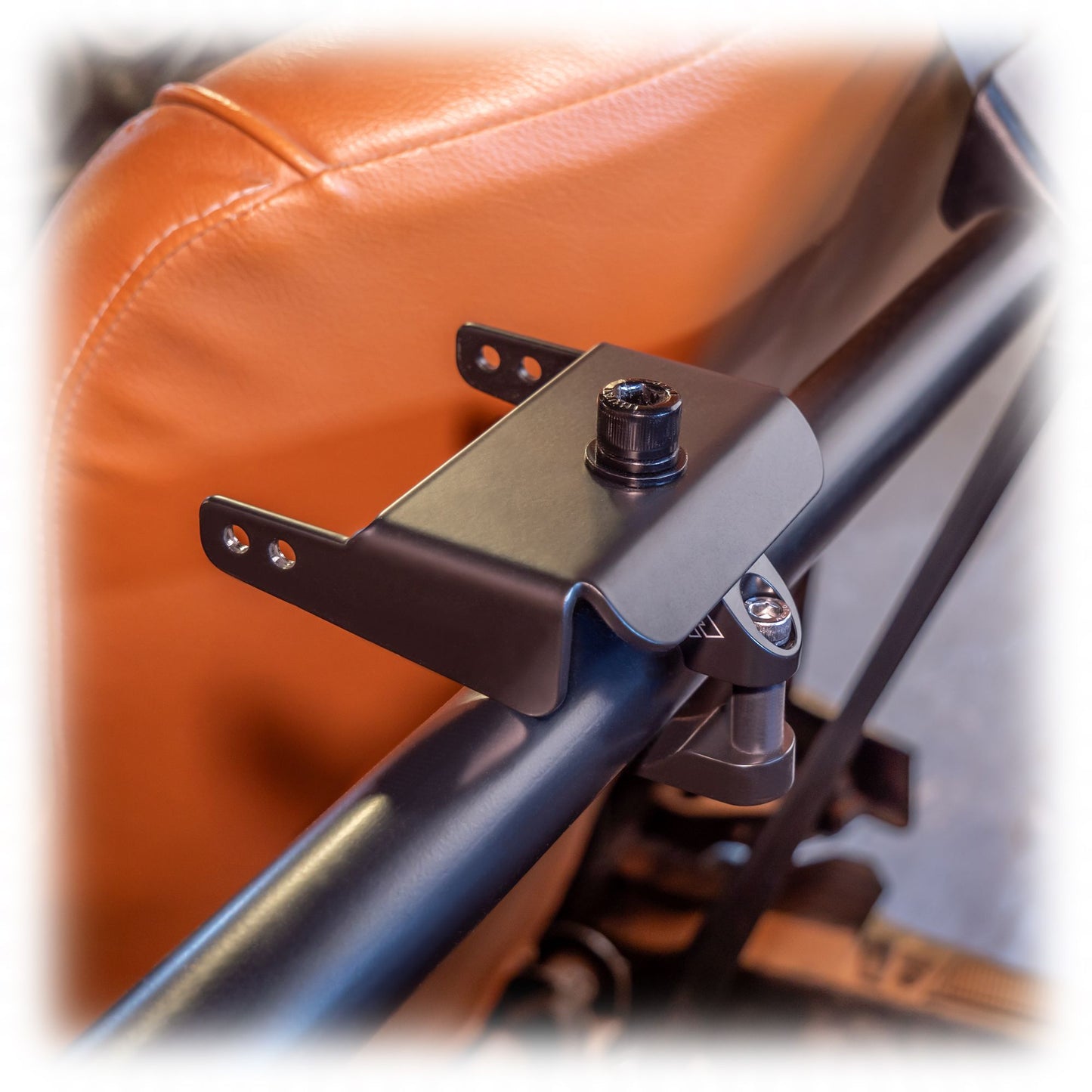 DRT Motorsports Air Pumper Bracket for Rugged Radios (Mac Air Series) 1.500" Clamp