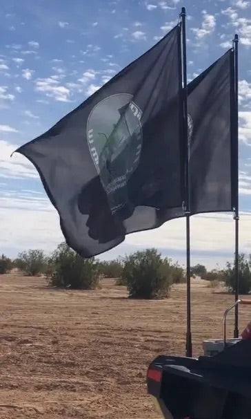 BUDGET FRIENDLY DAY WHIPS WITH BLACK FLAG