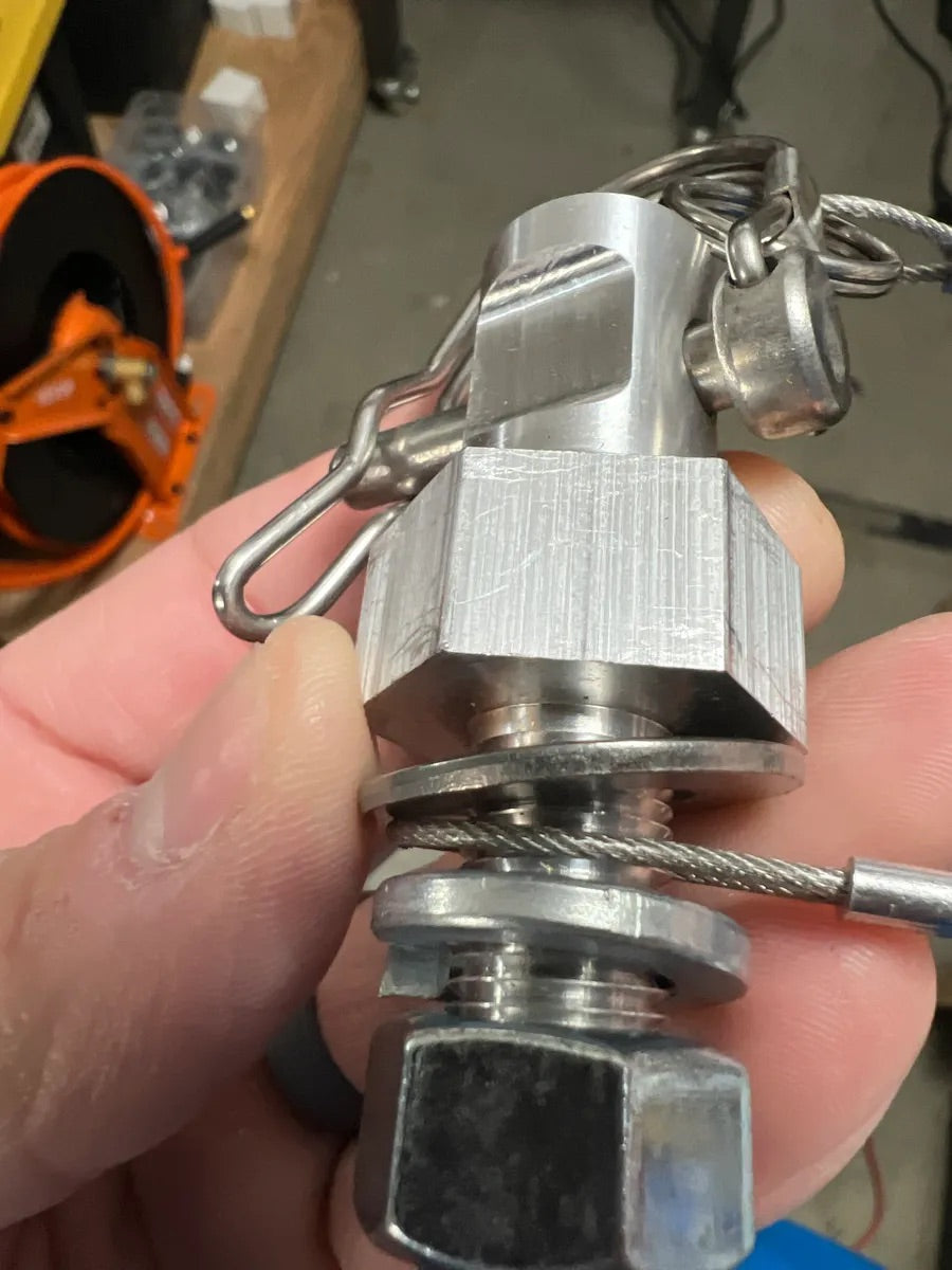 QUICK RELEASE PIN MOUNTS METAL